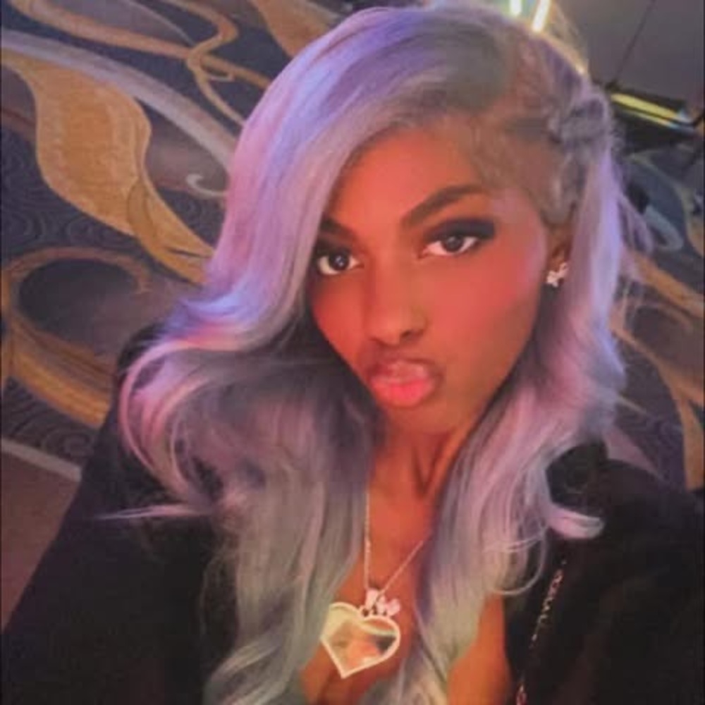 Meet your Posher, Nautica